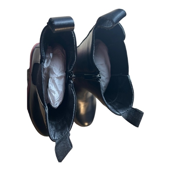 Forever 21 Faux Leather Chelsea Boots - Picture 10 of 14